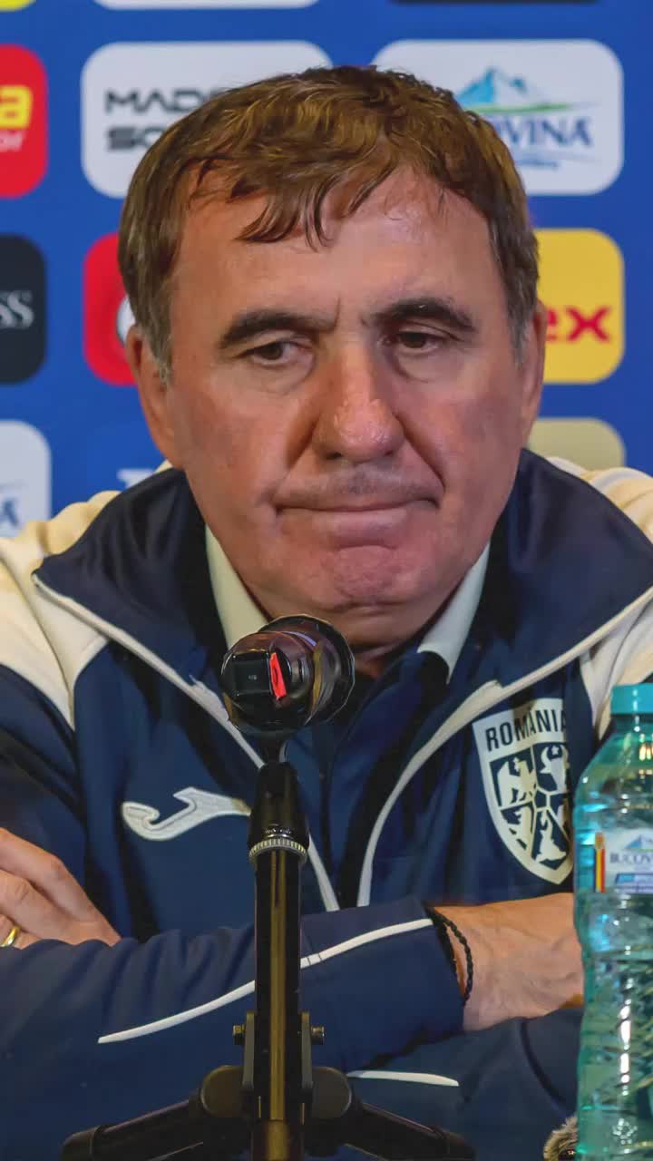 &bdquo;Am vorbit de pomană&rdquo; Gică Hagi a r&acirc;s la conferință de propria eroare: &bdquo;Nu mai zic...&rdquo;. Cu ce a rămas