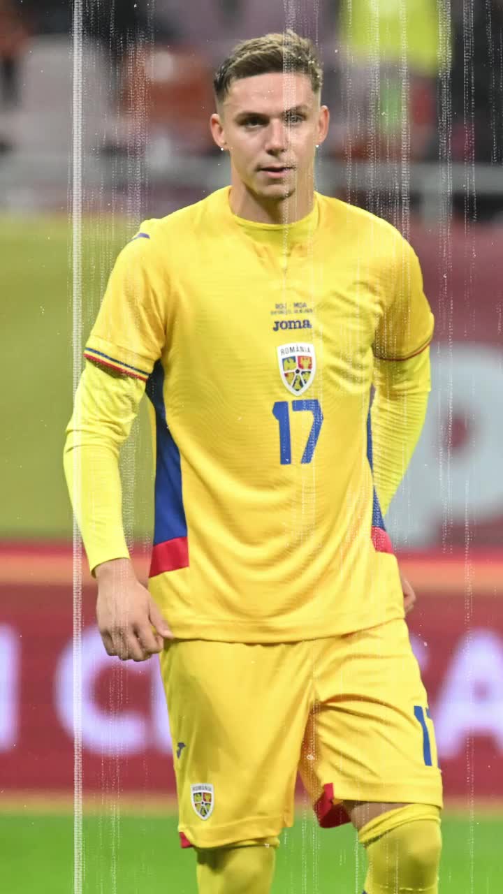 Probleme mari pentru Hagi  Unul dintre cei mai importanți jucători  s-a accidentat  și va rata meciurile cu Polonia și Suedia! Mesajul FRF