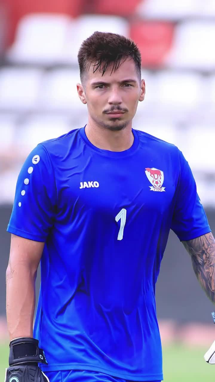 „Am buncăr în casă!”  Un fotbalist român povestește  cum e viața în Israel  și ce clauză specială are în contract