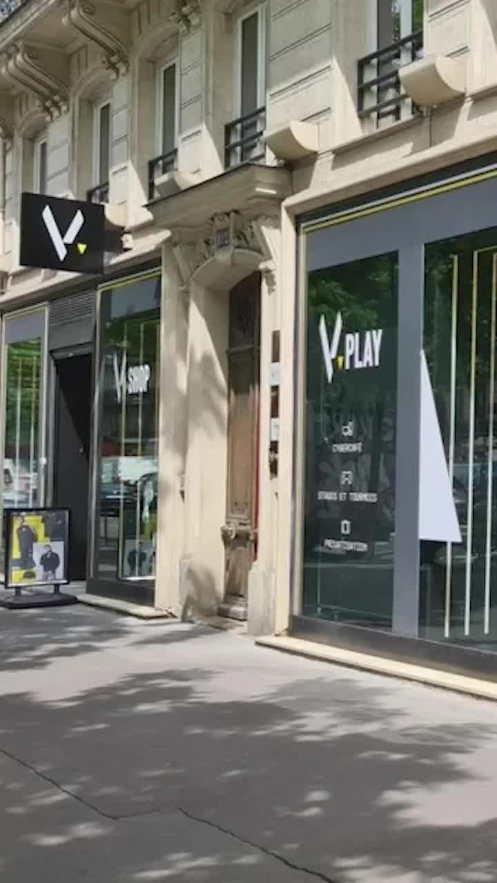 Haos în Paris!  Vandalism la sediul unei organizații de top și un trofeu furat:  „O parte din mine se face scrum”