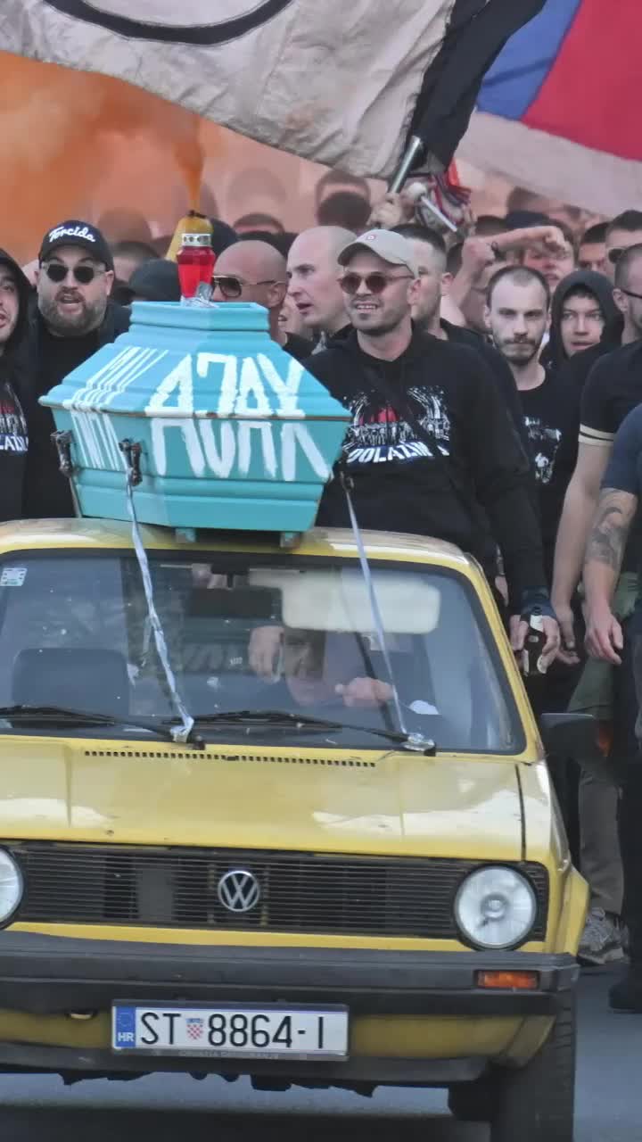 alt-text