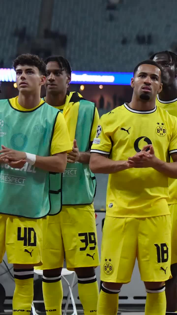 „Ni s-a spus să nu facem duș!”  De ce au plecat fotbaliștii Borussiei Dortmund  nespălați  de la stadionul din Baku