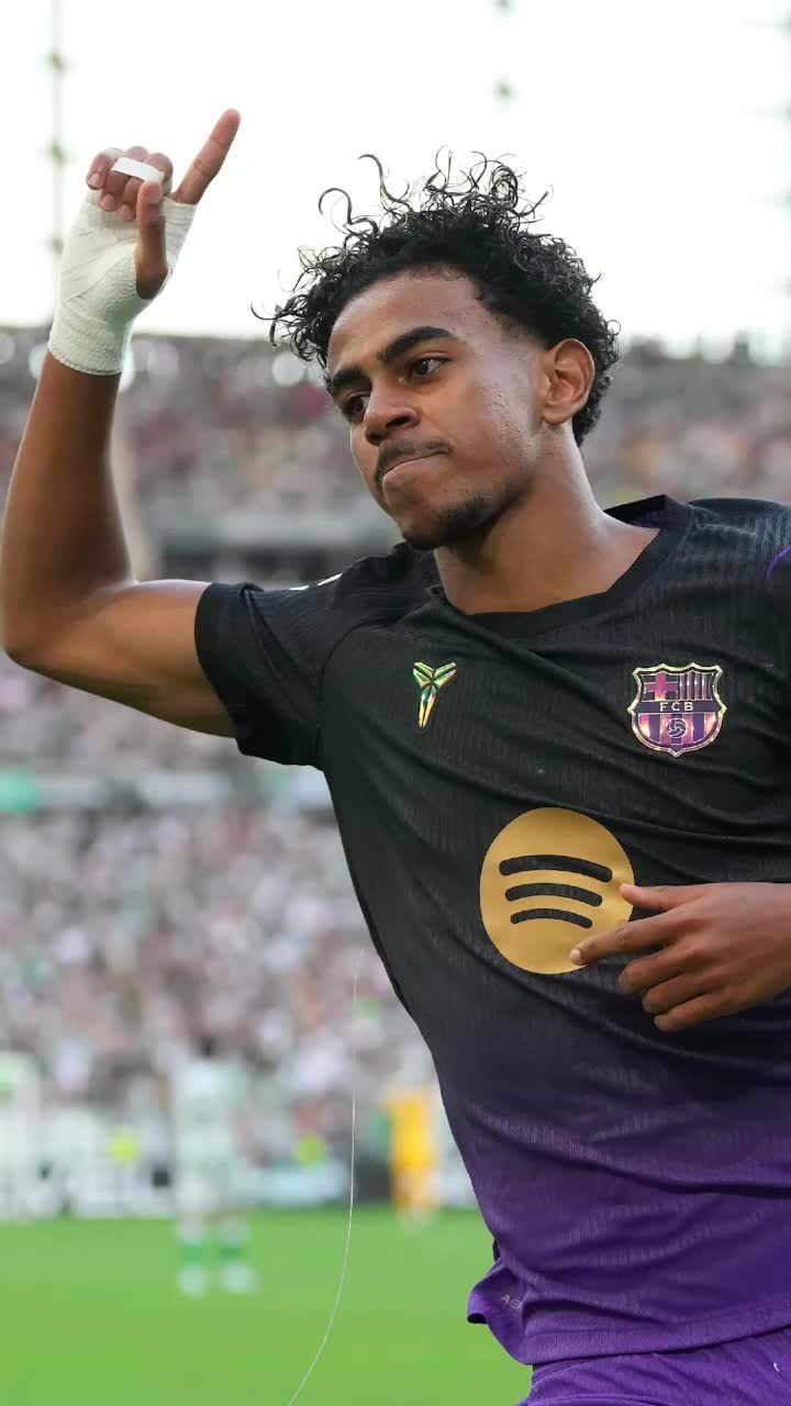 Lamine Yamal, decizie specială  De ce va ajunge la  gala Balonului de Aur  separat de FC Barcelona