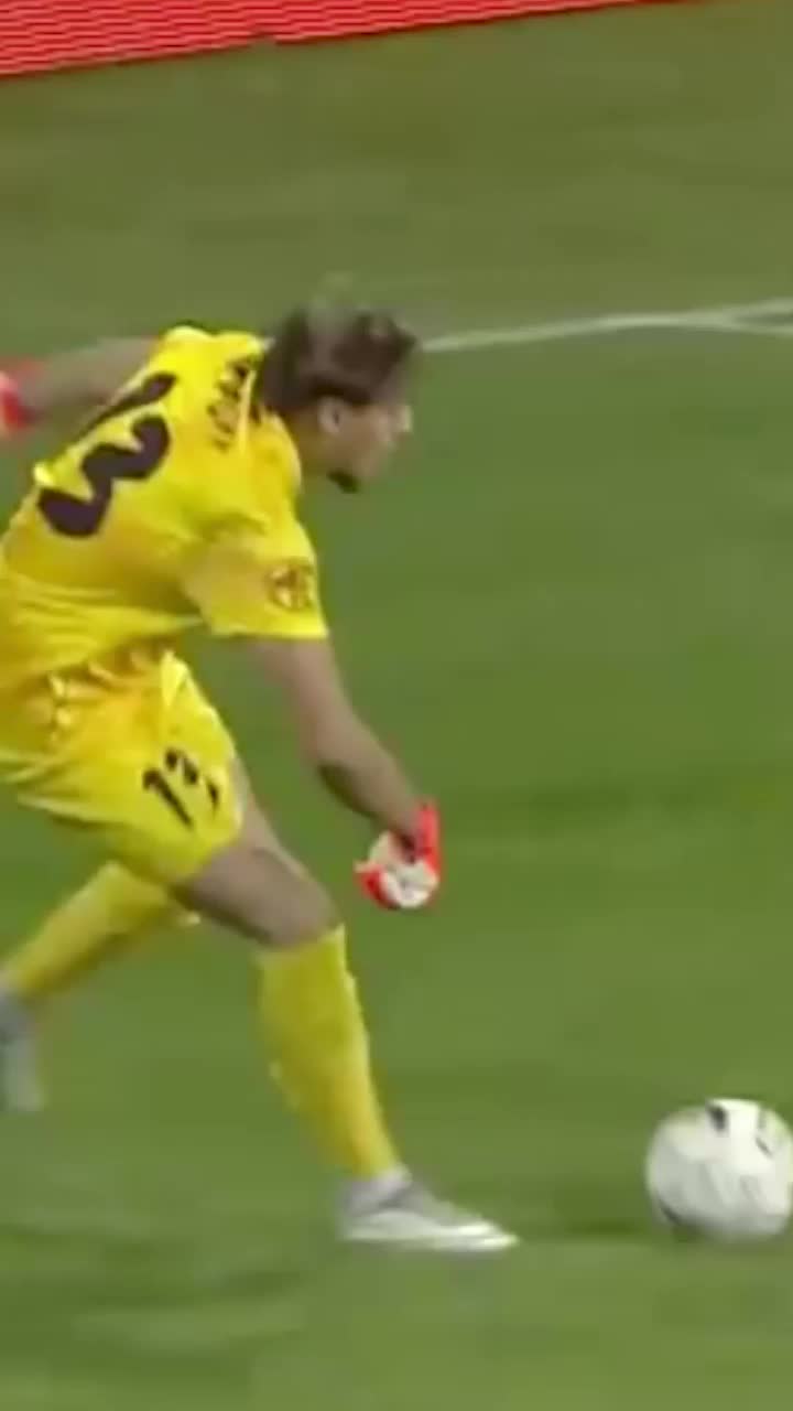 Gafă imensă la FCSB!   FOTO.  Gol primit cu Bistrița după o  eroare inexplicabilă!  Ce a putut să facă Batubinsika